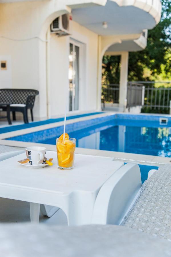 Villa Marko Herceg Novi Buitenkant foto